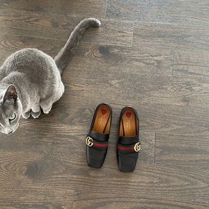 Classic Gucci Loafer size 36